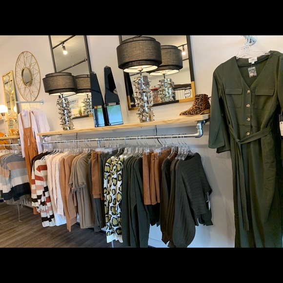 Meet your Posher, Tiffani - Picture 9 of 15